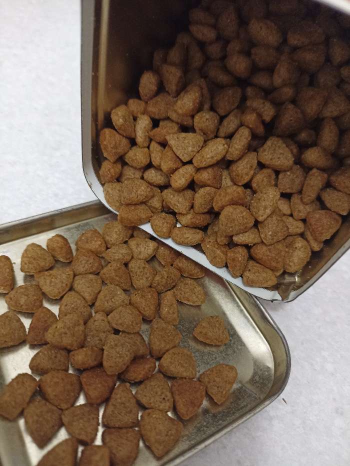 Фотография покупателя товара Сухой корм "Puffins" д/кошек, печень по-домашнему, 400 гр