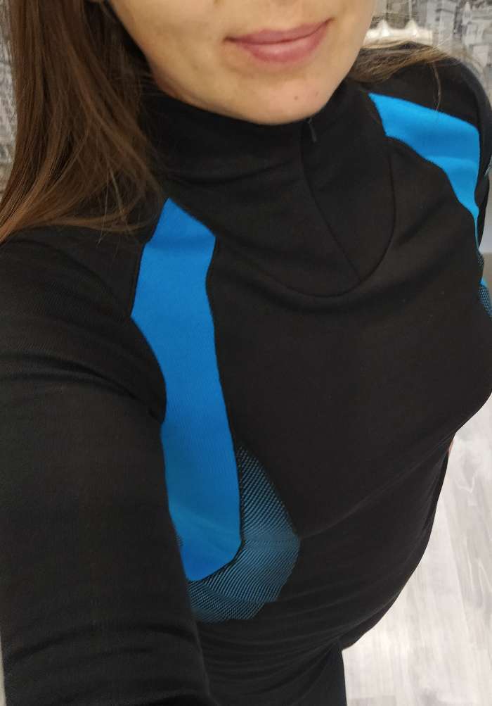 Фотография покупателя товара Термобельё женское (джемпер, лосины) цвет чёрный/голубой, размер 52 - Фото 4