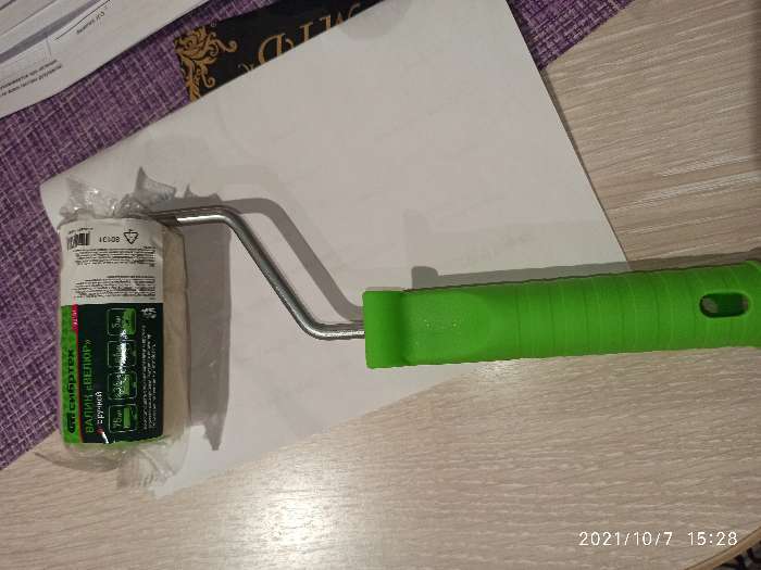 Фотография покупателя товара Валик "Сибртех" 80131, "ВЕЛЮР", с ручкой, 75 мм, ворс 5 мм, D 36 мм, D ручки - 6 мм - Фото 2