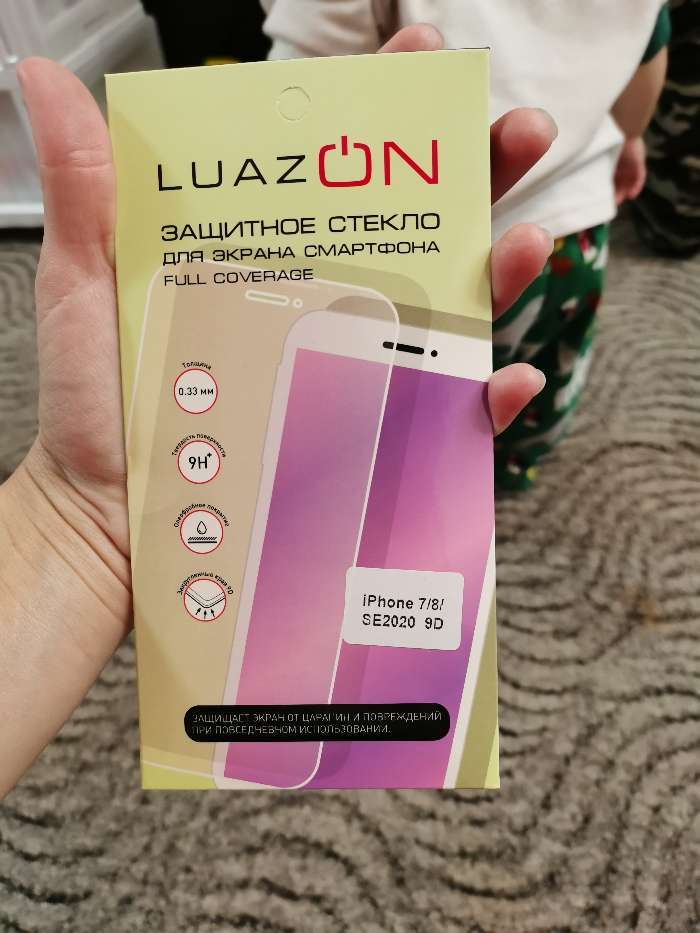 Фотография покупателя товара Защитное стекло 9D LuazON для iPhone 7/8/SE2020, полный клей, 0.33 мм, 9Н, чёрное - Фото 12