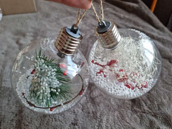 Фотография покупателя товара Набор ёлочных шаров «Веточки и шишки», 2 шт, d=10 см, 5 LED, от батареек, свечение белое - Фото 2