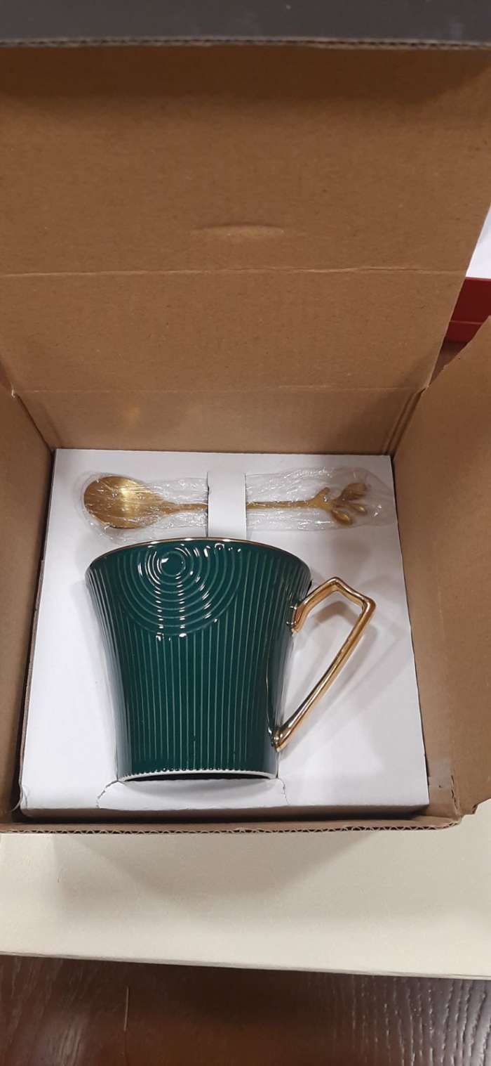 Фотография покупателя товара Чайная пара керамическая «Элизабет», 3 предмета: чашка 240 мл, блюдце d=13,5 см, ложка, цвет зелёный - Фото 2