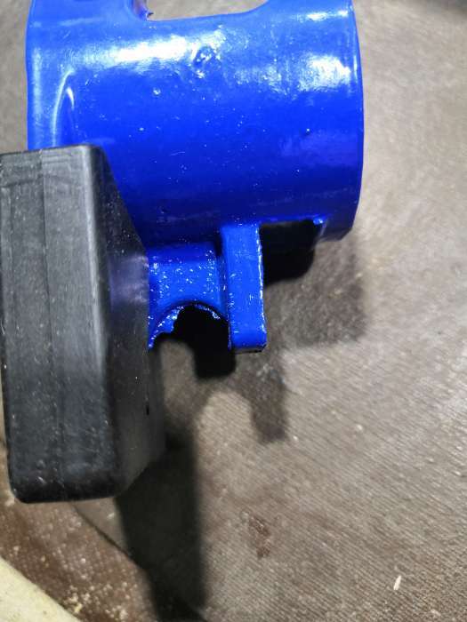 Фотография покупателя товара Струбцина трубная ТУНДРА, резиновые накладки, 1/2" - Фото 3