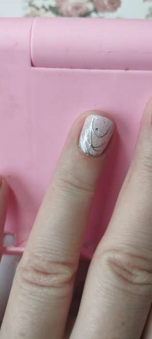 Фотография покупателя товара Наклейки для ногтей «Сияющие линии», белые - Фото 2