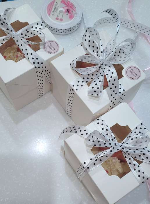 Фотография покупателя товара Лента атласная «Горошек», 15 мм, 23±1 м, белая №001 - Фото 7