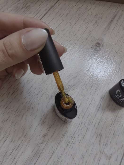 Фотография покупателя товара Гель-лак для ногтей "Сверкающая платина", трёхфазный LED/UV, 10мл, цвет 001 золотой - Фото 34