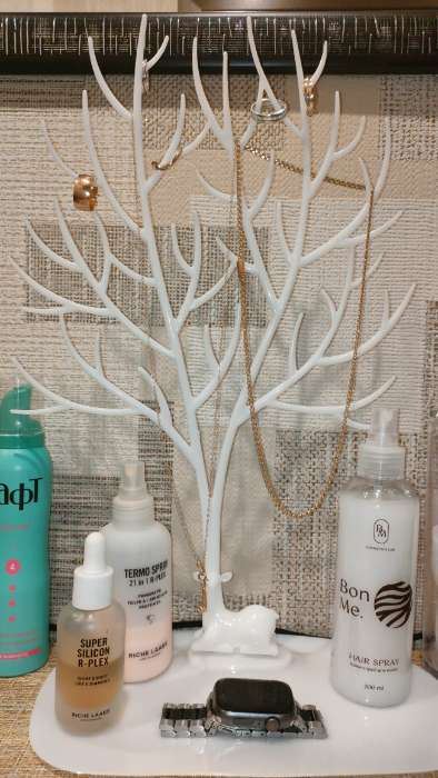 Фотография покупателя товара Подставка для украшений «Олень», 25×15×41 см, прямоугольное основание, чёрная - Фото 4