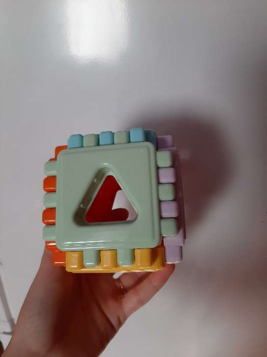 Фотография покупателя товара Развивающая игрушка Логический куб «Геометрик» 10,5х10,5х10,5см. - Фото 4