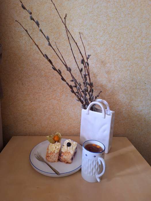 Фотография покупателя товара Кружка чайная керамическая «Ласточки», 300 мл, ручная работа - Фото 3