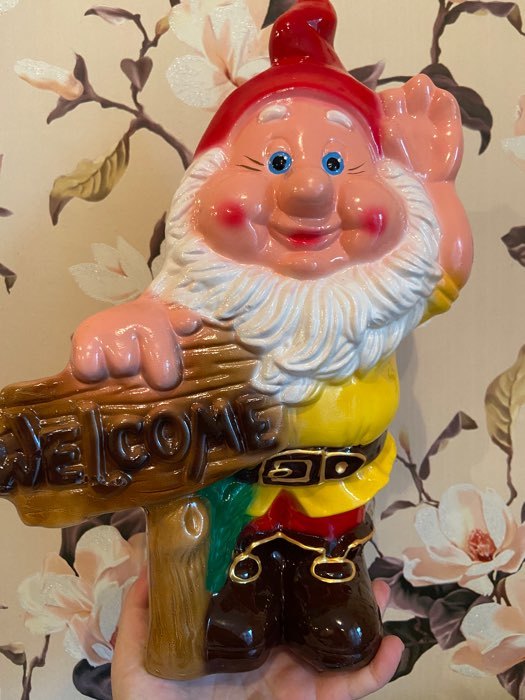 Фотография покупателя товара Садовая фигура "Гном Welcome", разноцветная, керамика, 35 см