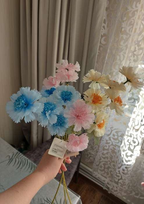 Фотография покупателя товара Цветы искусственные «Гвоздика каспар галант», 58×7 см, белые - Фото 2