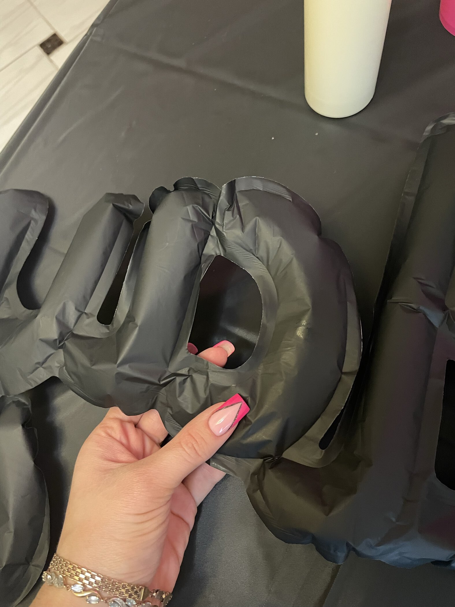 Фотография покупателя товара Воздушные шары фольгированные 16", гирлянда «С днём рождения», чёрная - Фото 1