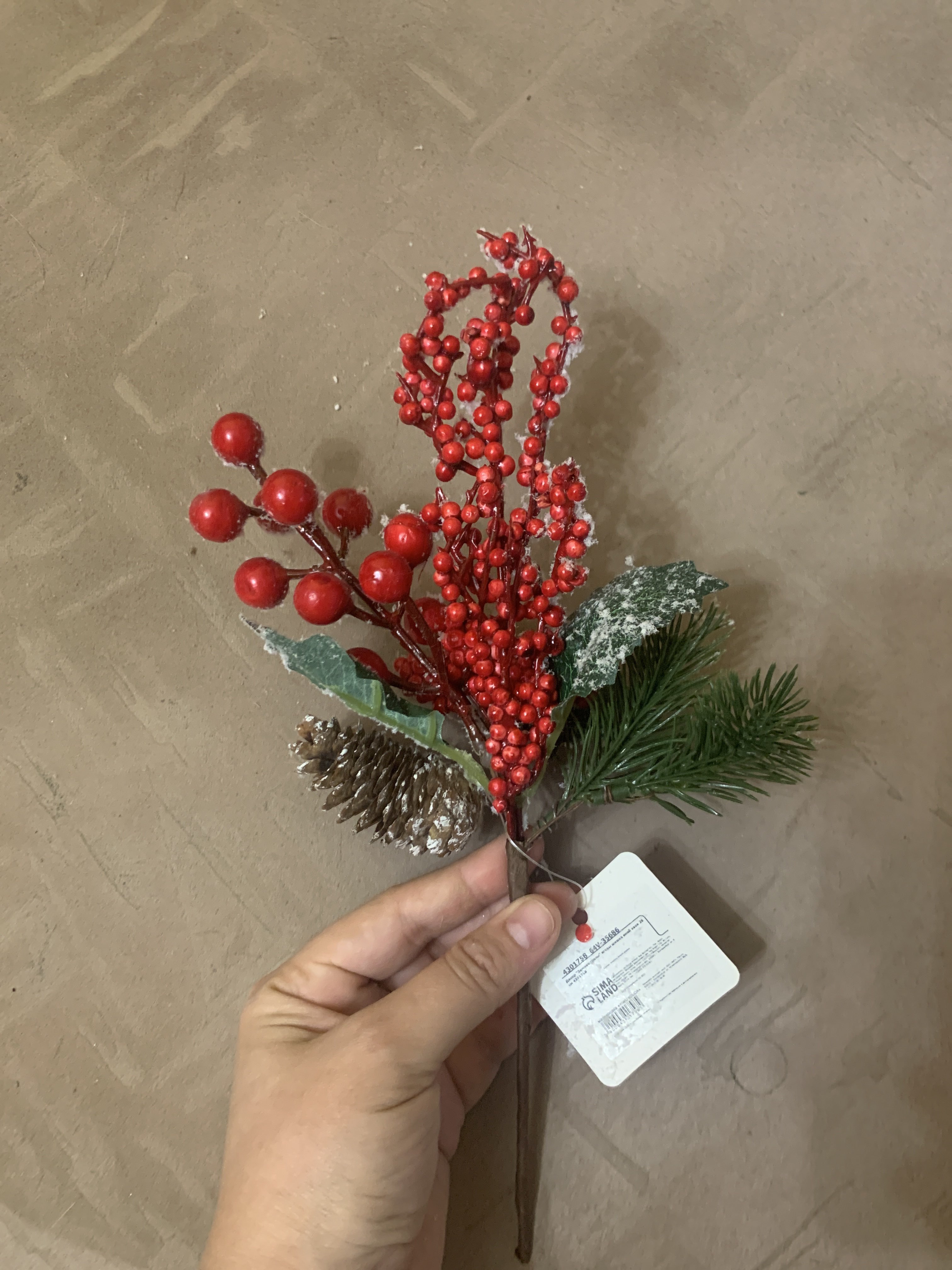 Фотография покупателя товара Декор "Зимние грезы" ягоды шишка иней хвоя, 26 см - Фото 9
