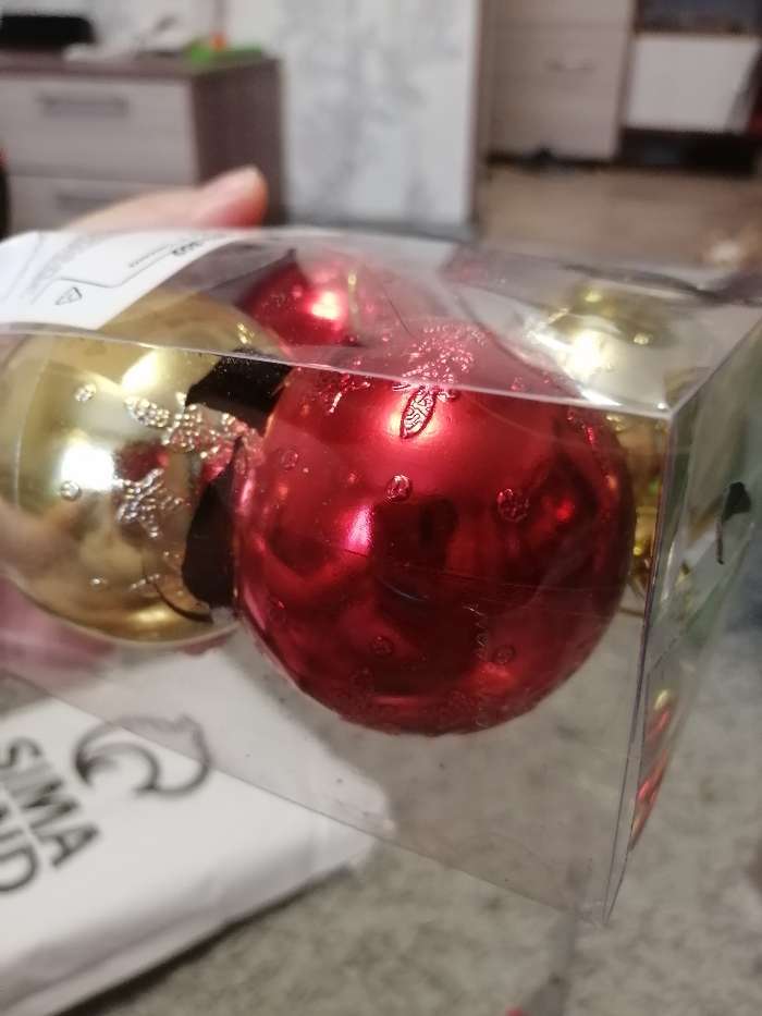 Фотография покупателя товара Набор шаров пластик d-6 см, 4 шт "Снежинка объёмная" красно-золотой