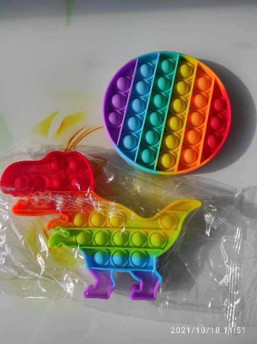 Фотография покупателя товара Антистресс игрушка «Вечная пупырка», динозавр, радуга - Фото 3
