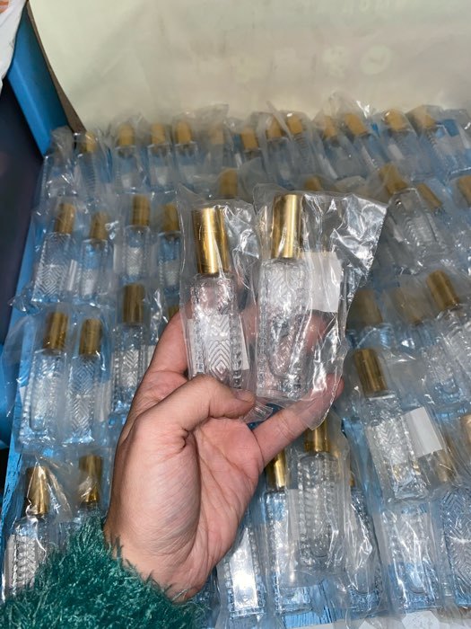 Фотография покупателя товара Флакон для парфюма «Прозрачный узор», с распылителем, 15 мл, цвет МИКС