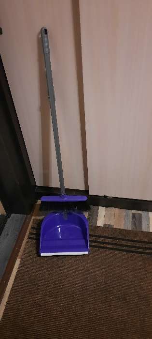 Фотография покупателя товара Щётка для пола с совком «Ленивка. Люкс», цвет фиолетовый