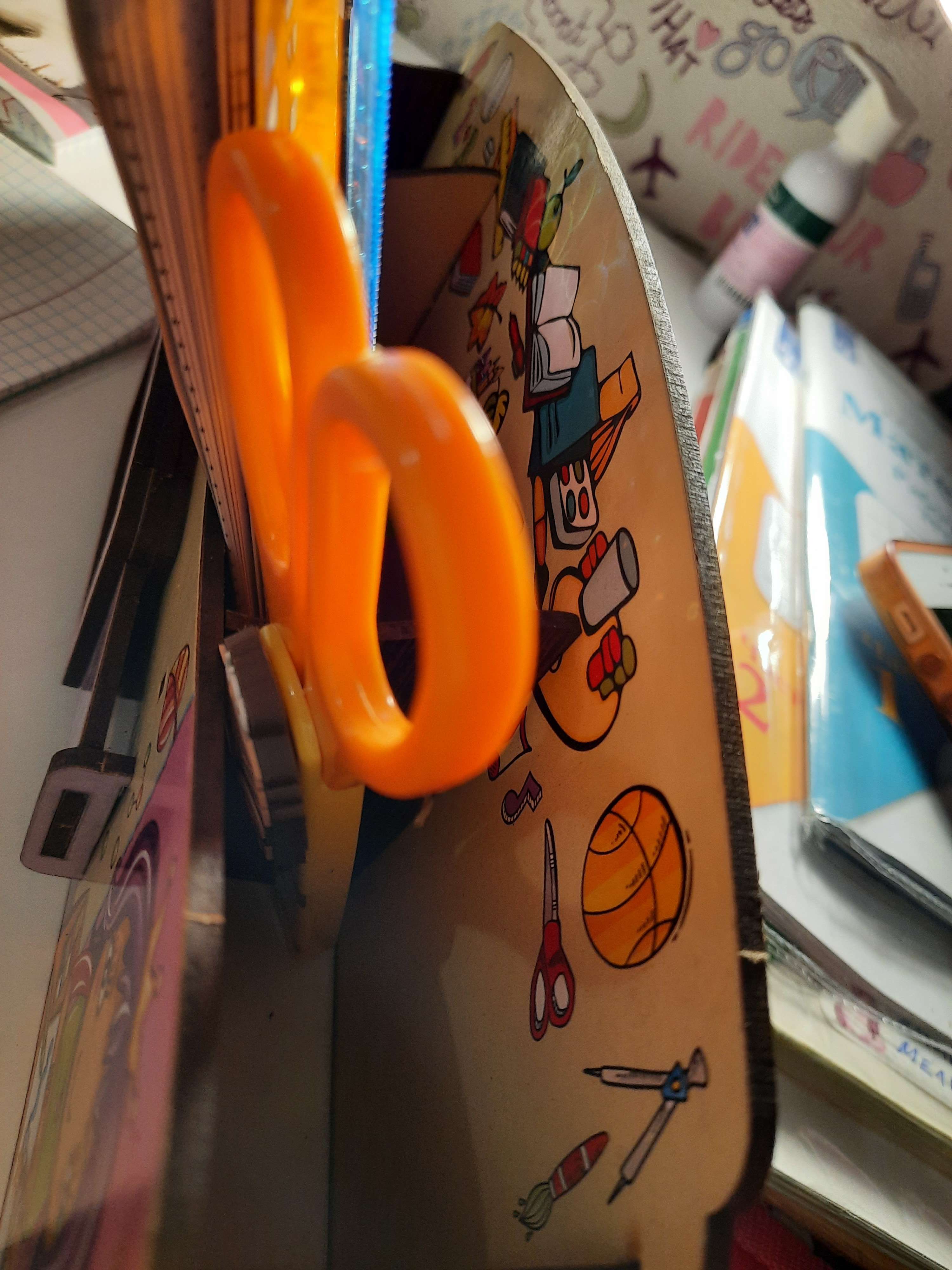 Фотография покупателя товара Органайзер для канцелярских предметов "Школа удобств", вечный календарь, цветной, жёлтый - Фото 21