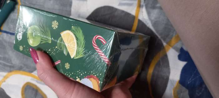 Фотография покупателя товара Новогодний подарочный набор косметики «Яркой зимы»: гель для душа и пена для ванны, 2×300 мл, Чистое счастье - Фото 2