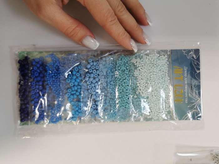 Фотография покупателя товара Бисер круглый «Оттенки синего», 8 цветов × 10 г - Фото 1