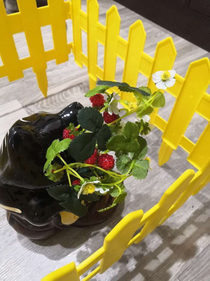 Фотография покупателя товара Цветы искусственные клубника 28 см - Фото 8