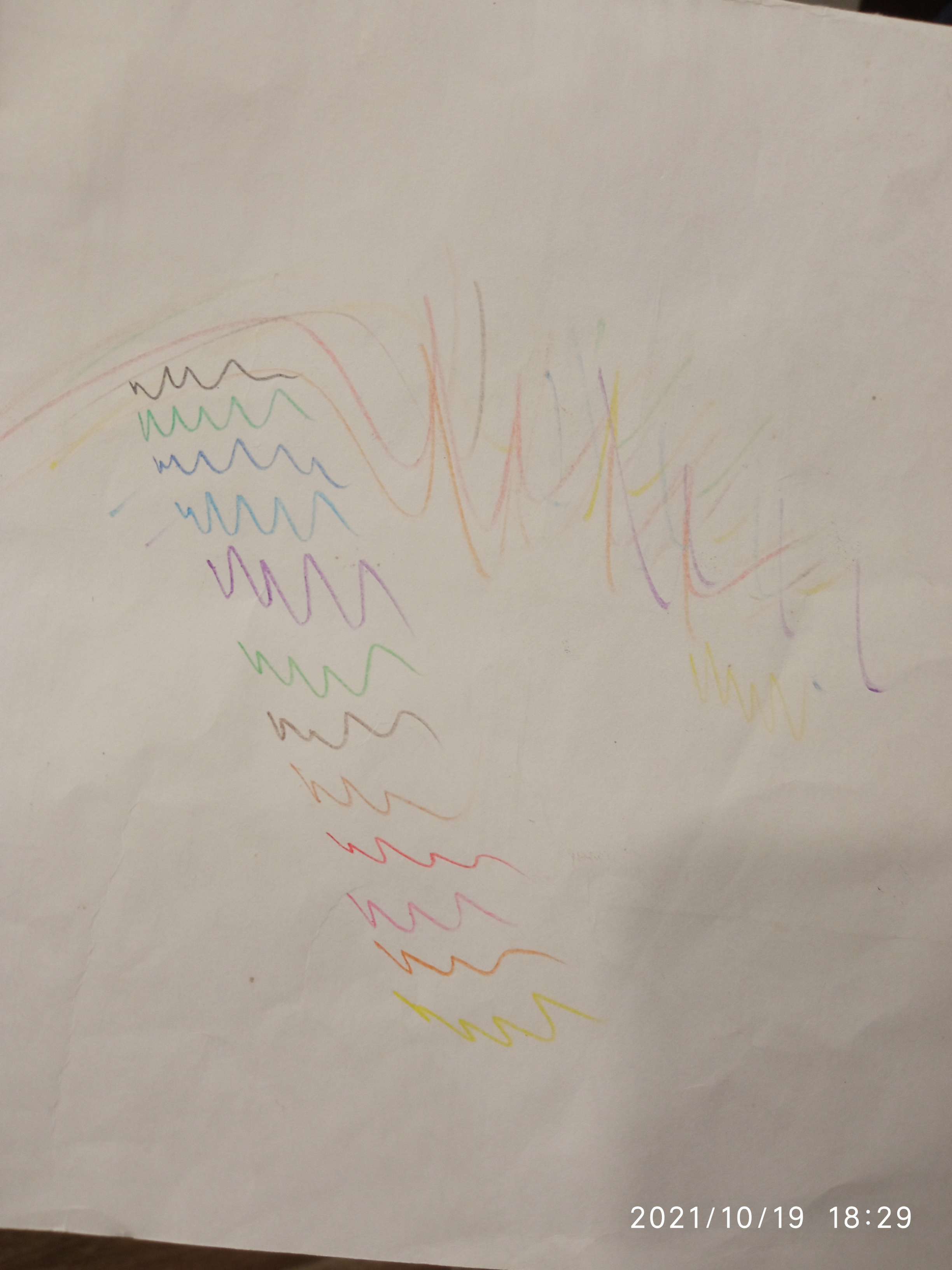Фотография покупателя товара Цветные карандаши в тубусе, 12 цветов, трехгранные, Трансформеры - Фото 7
