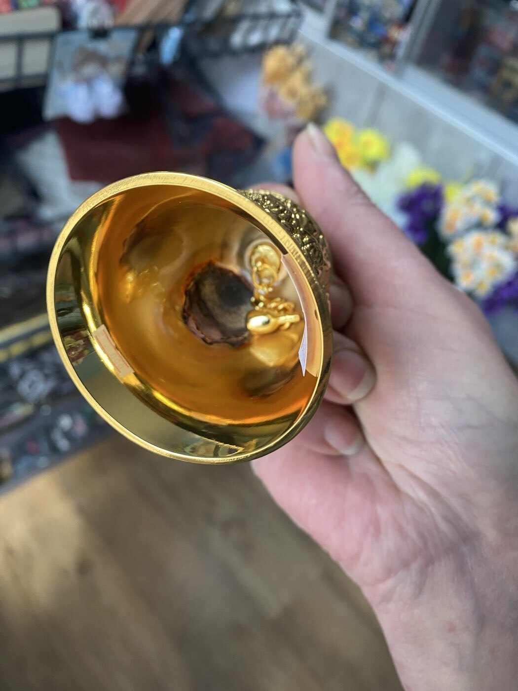 Фотография покупателя товара Колокольчик металлический с гравюрой, 11.3×5.4 см, золото - Фото 1