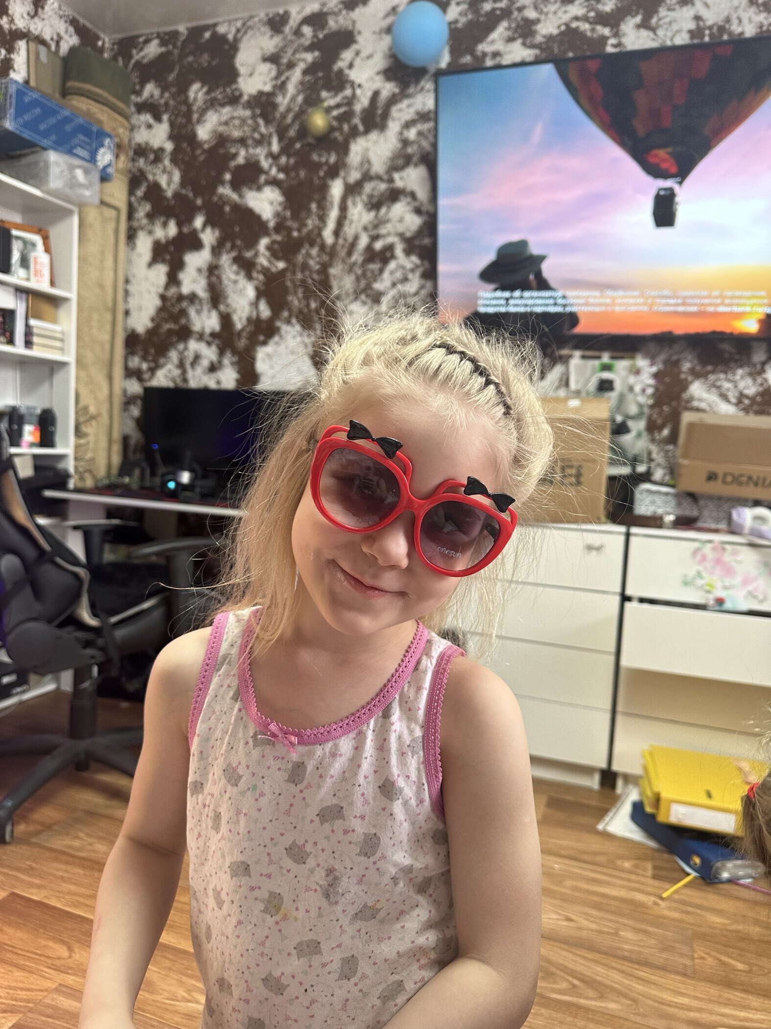 Фотография покупателя товара Очки солнцезащитные детские «OneSun. Бантики», uv 380, линза 4.5×12 см, микс - Фото 2