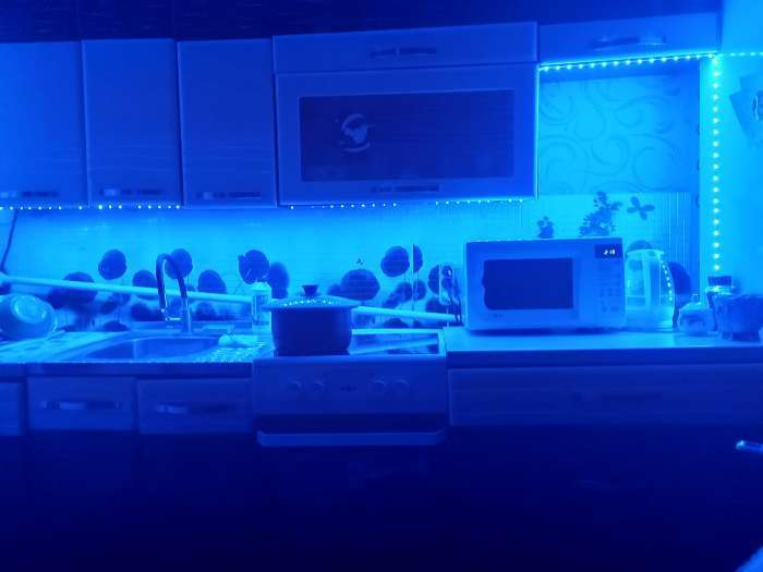 Фотография покупателя товара Светодиодная лента Ecola PRO 5 м, IP20, SMD5050, 30 LED/м, 7.2 Вт/м, 12 В, RGB - Фото 1