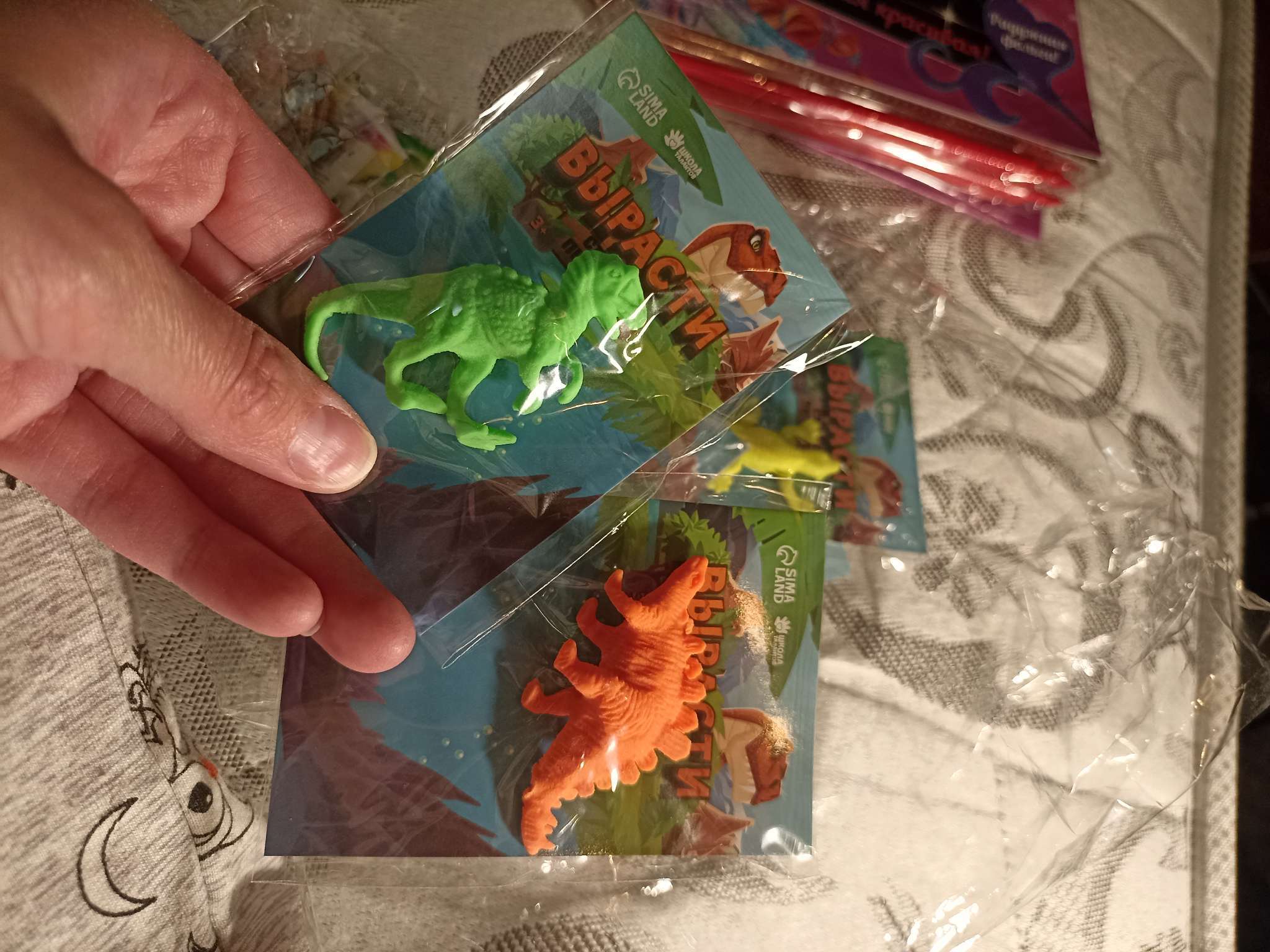 Фотография покупателя товара Растущие животные «Страна динозавров», МИКС - Фото 1