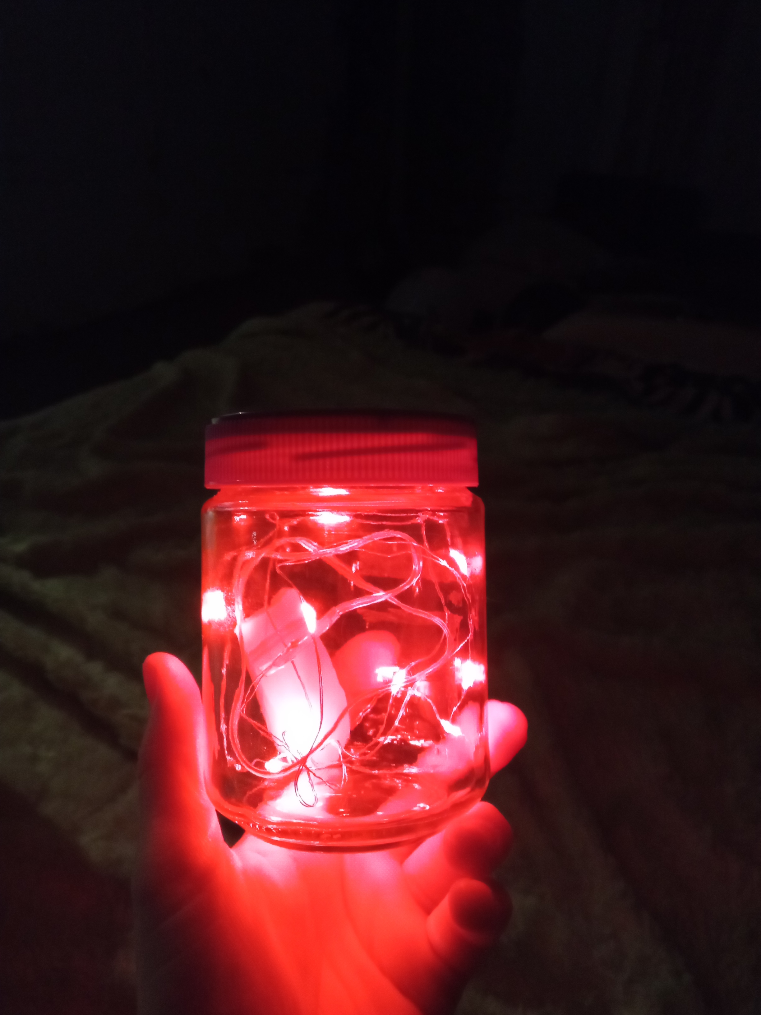 Фотография покупателя товара Гирлянда «Нить» 1 м роса, IP20, серебристая нить, 10 LED, свечение красное, CR2032х2 - Фото 9