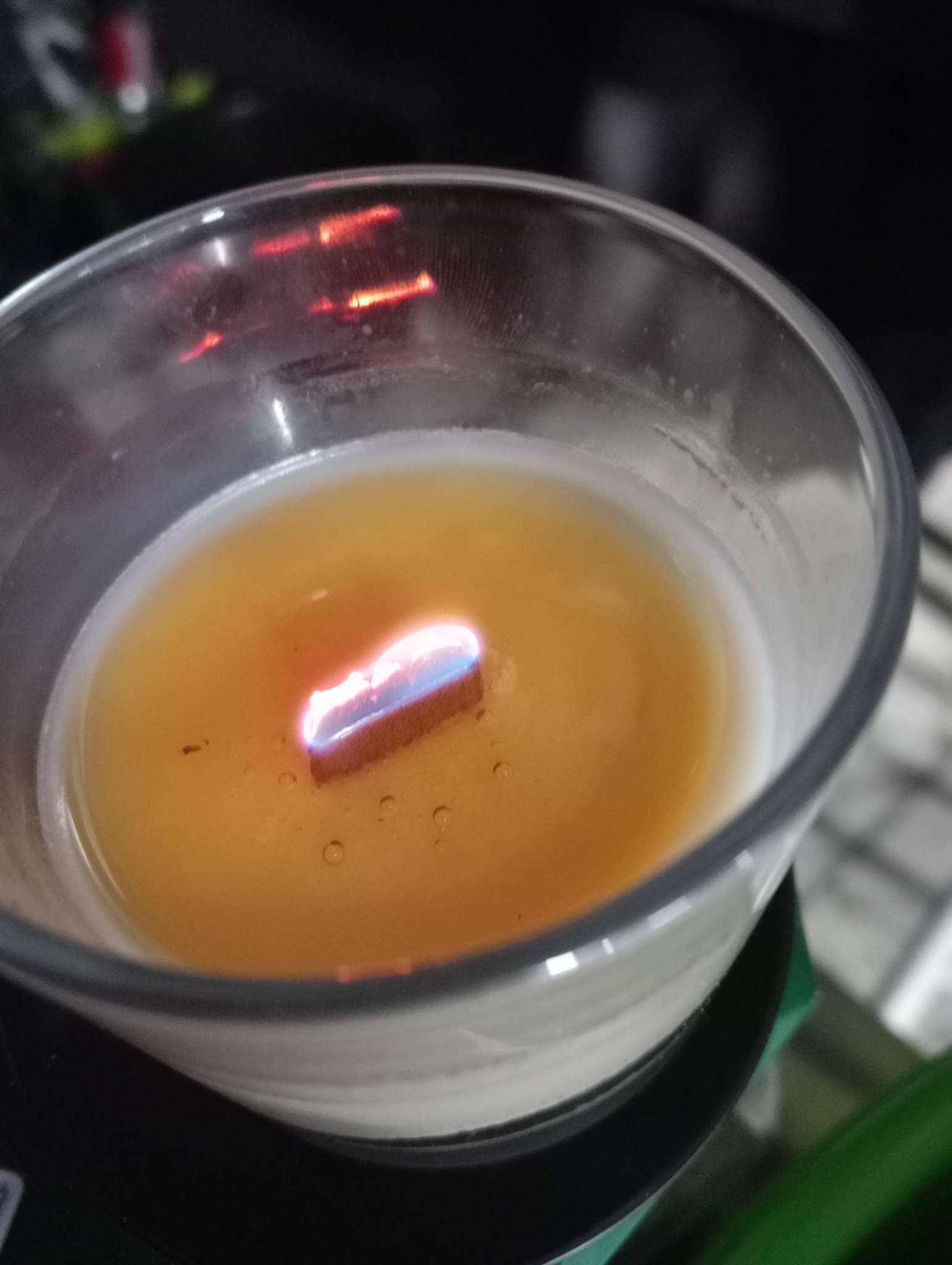 Фотография покупателя товара Свеча из соевого воска в стакане с деревянным фитилем "Ароматная корица", 65 гр - Фото 7