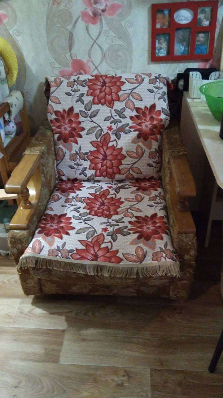 Фотография покупателя товара Накидка на кресло "Этель" Роскошь бордовый 70х160 см с бахромой - Фото 1
