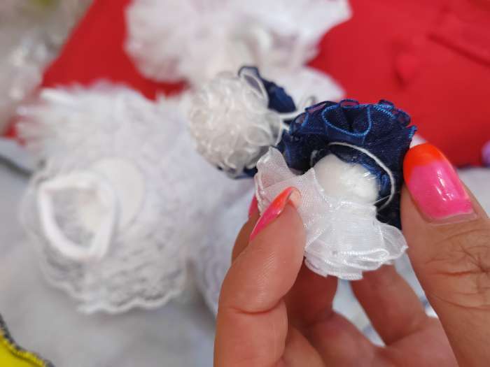 Фотография покупателя товара Бант для волос на резинке школьный, белый с синим, 11 см, Кошечка Мари - Фото 2