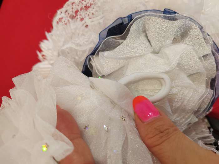 Фотография покупателя товара Бант для волос на резинке школьный, белый, 10 см, Кошечка Мари - Фото 2