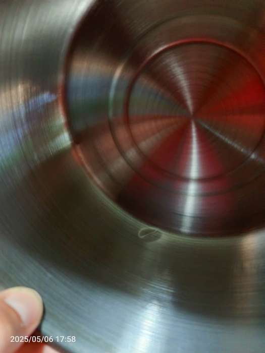 Фотография покупателя товара Набор мисок из нержавеющей стали с крышками 3 шт.: 0.75 л, 1 л, 1.45 л, d=15 см, d=16.5 см, 18.5 см - Фото 11