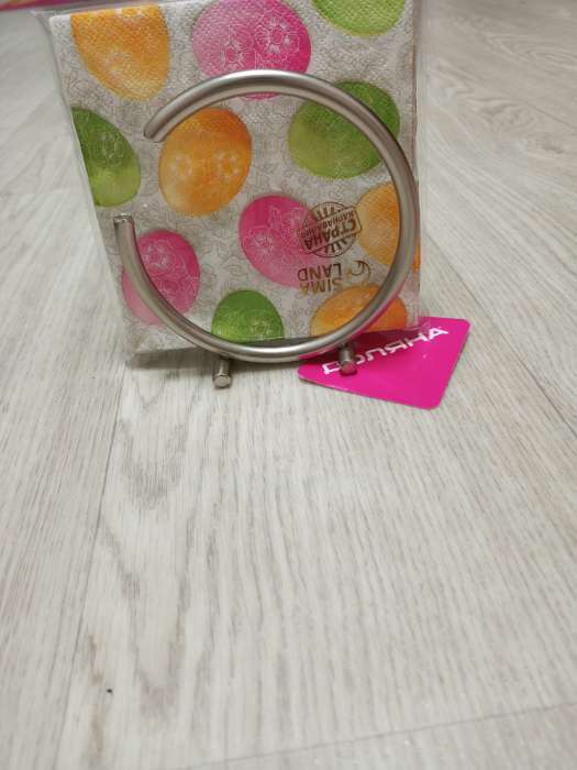 Фотография покупателя товара Салфетница Доляна «Ринго», 11×11×11 см, хромированная - Фото 2