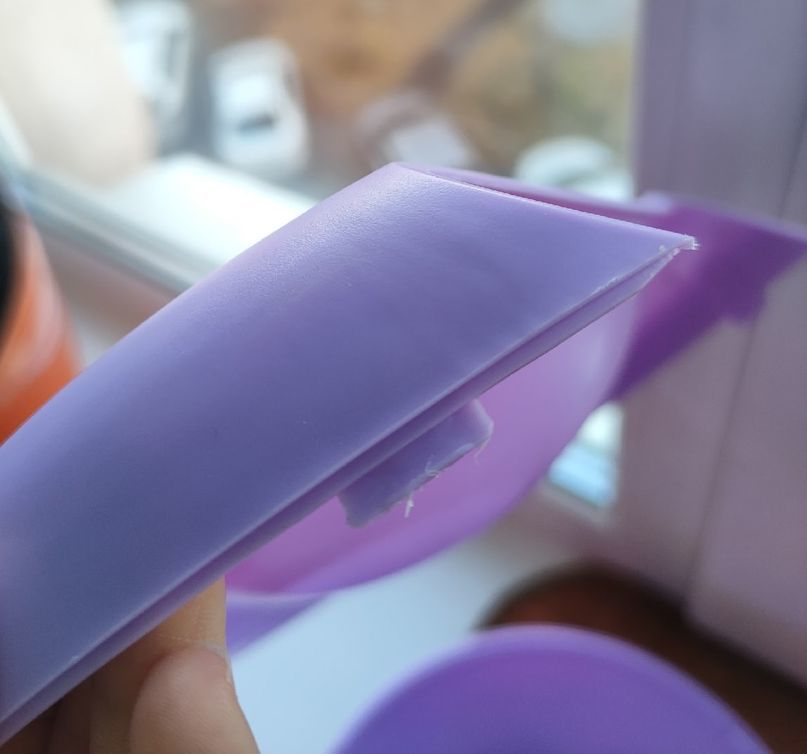 Фотография покупателя товара Тарелка пластиковая для семечек и орехов «Плэтэр», 20×11 см, с подставкой для телефона, цвет МИКС - Фото 43