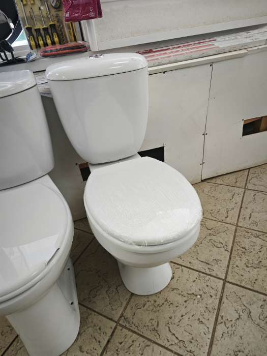 Фотография покупателя товара УЦЕНКА Унитаз компакт "ЦОП" , бачок, сиденье, без арматуры, боковая подводка - Фото 1