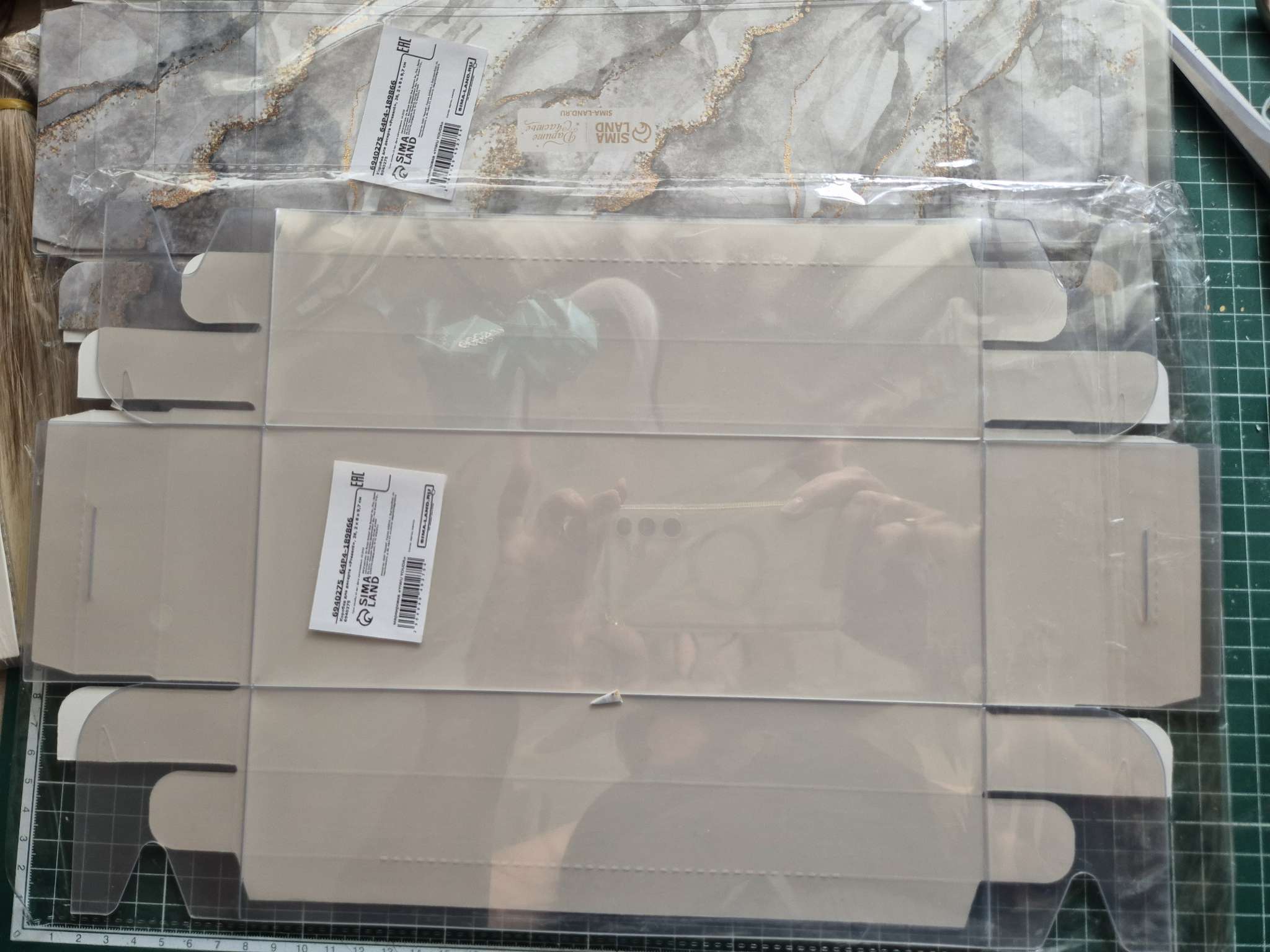 Фотография покупателя товара Коробка кондитерская love you, 26 х 8 х 9.5 см - Фото 2