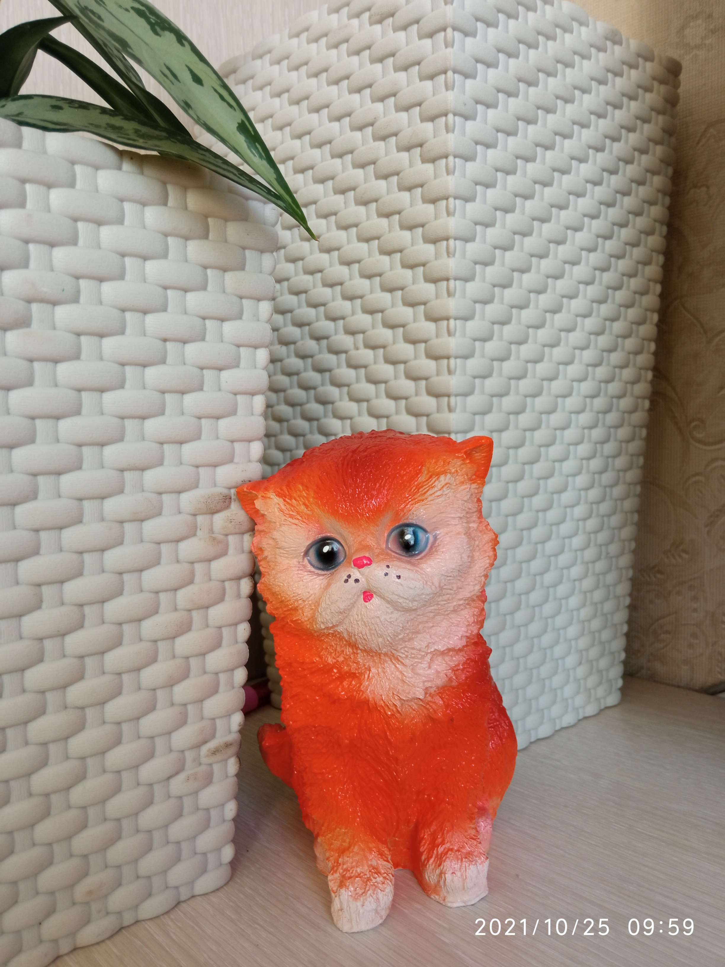 Фотография покупателя товара Копилка "Котенок малый" рыжий, 16х12см
