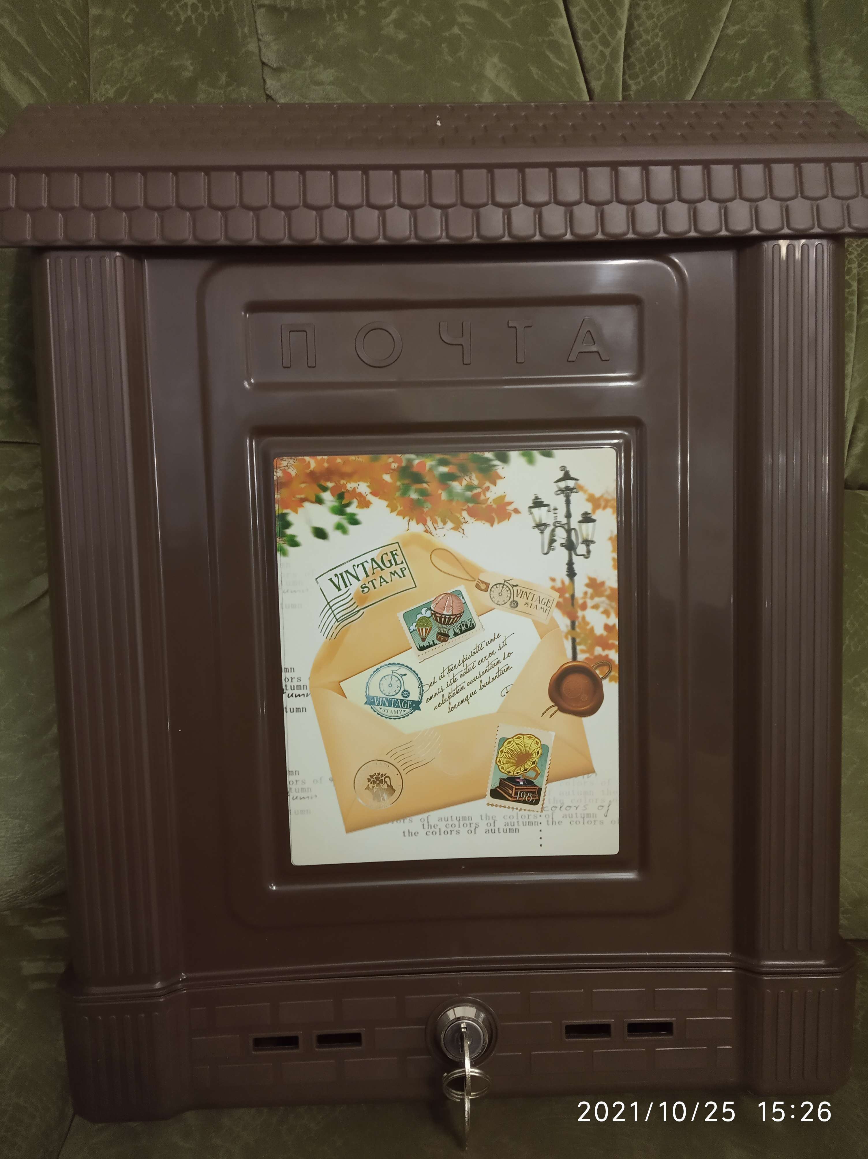 Фотография покупателя товара Ящик почтовый, пластиковый, «Декор», с замком, коричневый