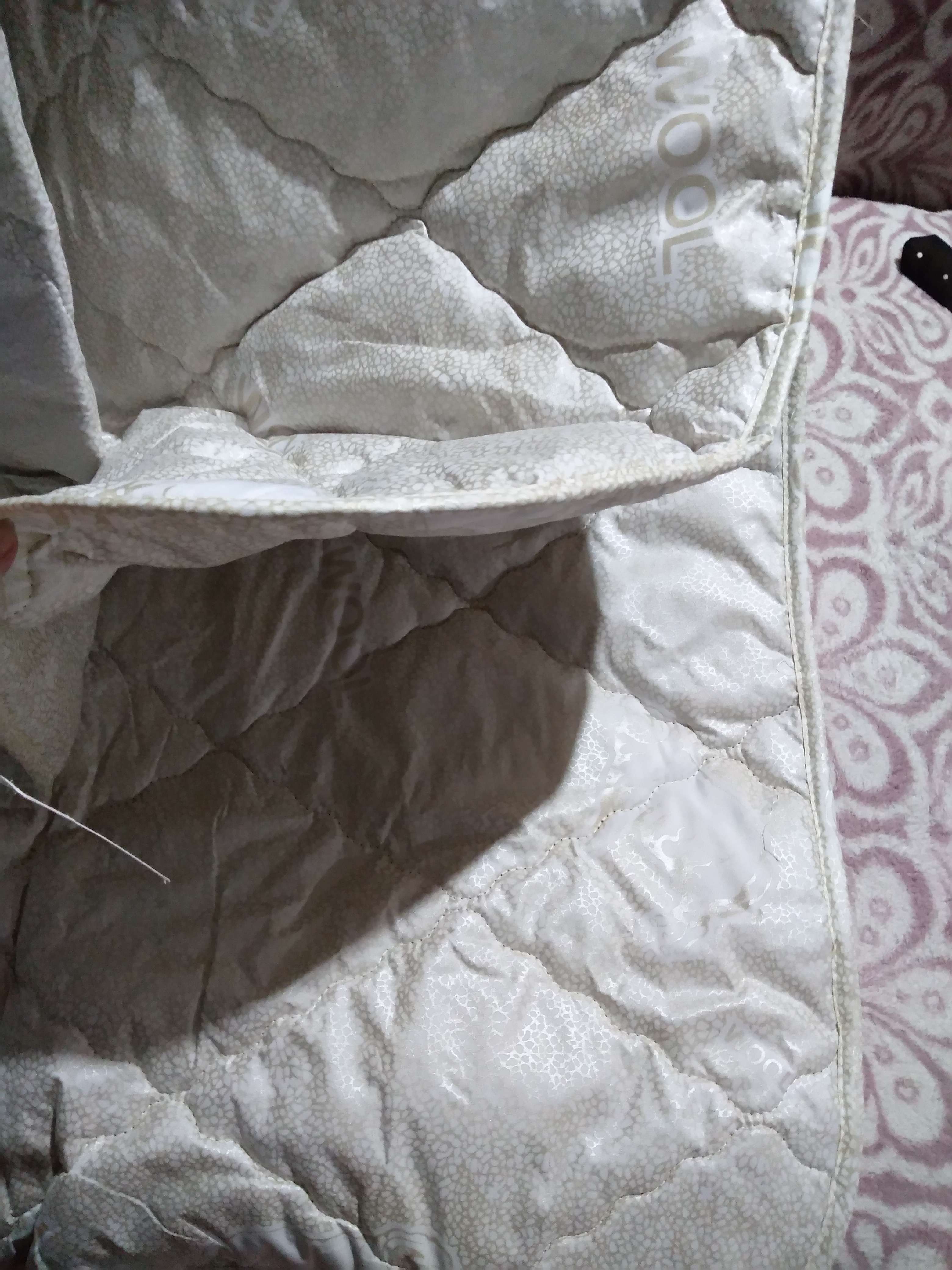 Фотография покупателя товара Одеяло облегченное 140х205 см, шерсть мериноса, ткань глосс-сатин, п/э 100% - Фото 2