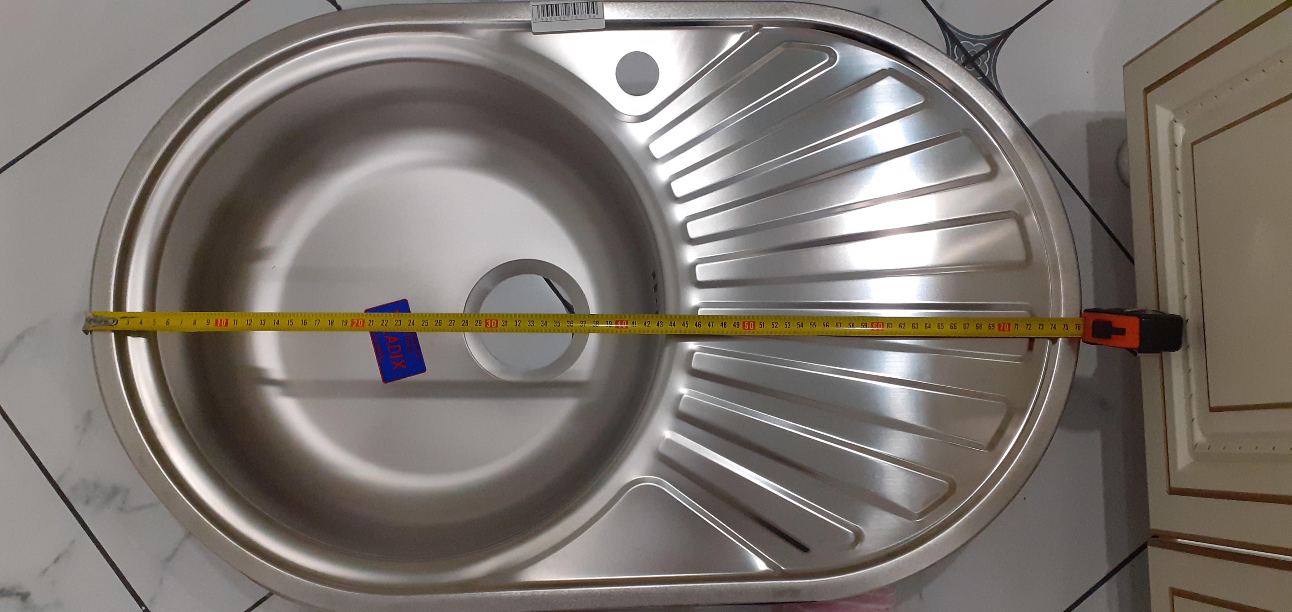 Фотография покупателя товара Мойка кухонная "Владикс", врезная, с сифоном, 77х48 см, левая, нержавеющая сталь 0.6 мм - Фото 3