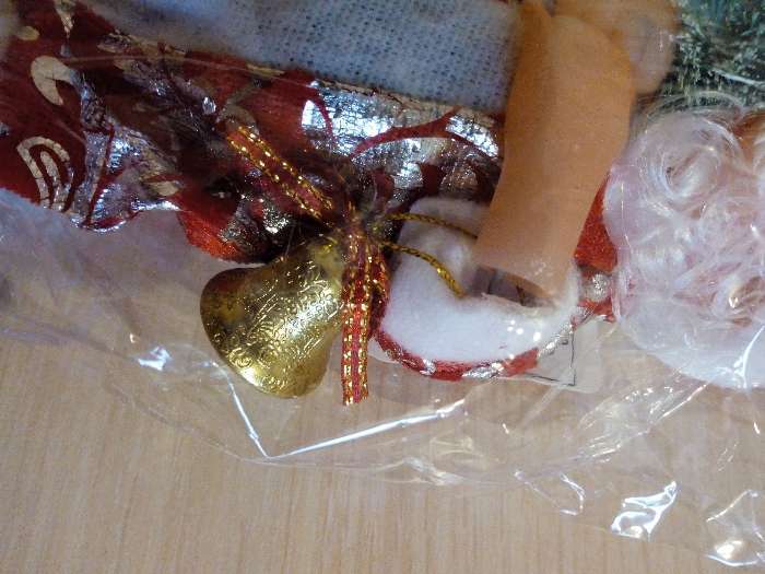 Фотография покупателя товара Дед Мороз "Длинная шуба, с ёлкой" 17 см