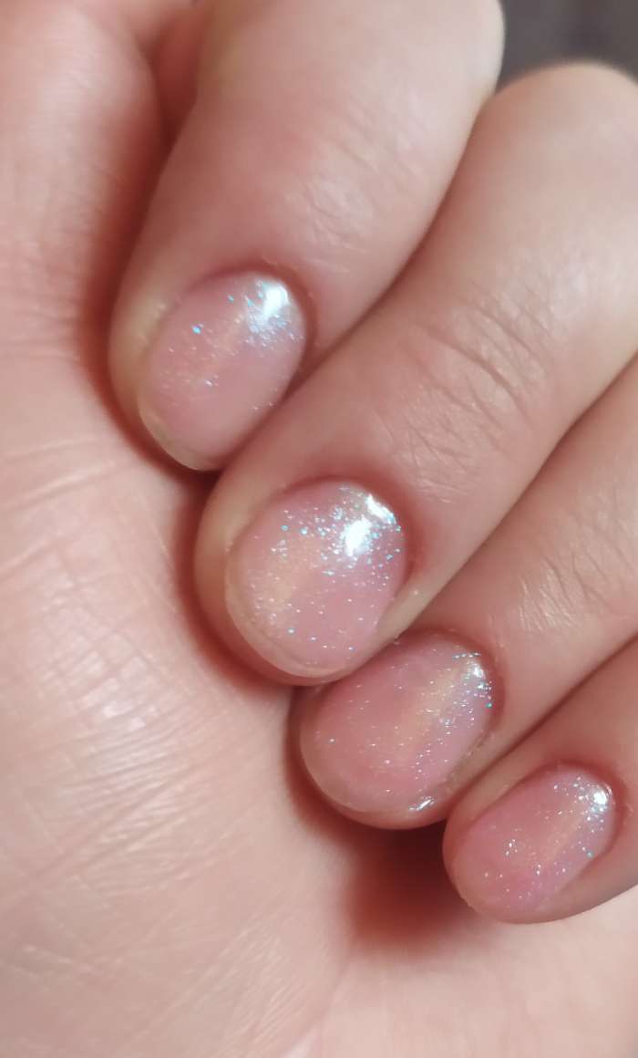 Фотография покупателя товара Гель-лак для ногтей "Горный хрусталь", трёхфазный LED/UV, 10мл, цвет 001 серебристый - Фото 7
