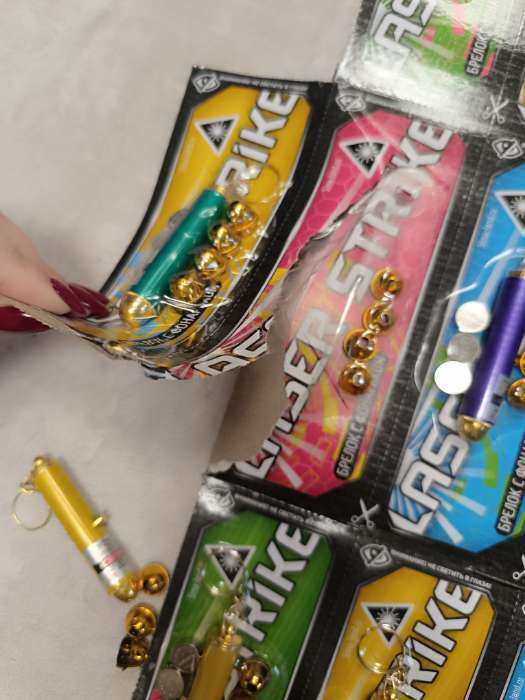 Фотография покупателя товара Лазер-фонарик с 5 насадками на кольце, МИКС - Фото 1