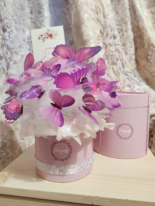 Фотография покупателя товара Набор коробок 2 в 1, упаковка подарочная, «Мрамор», 13×13, 16×16 см - Фото 3