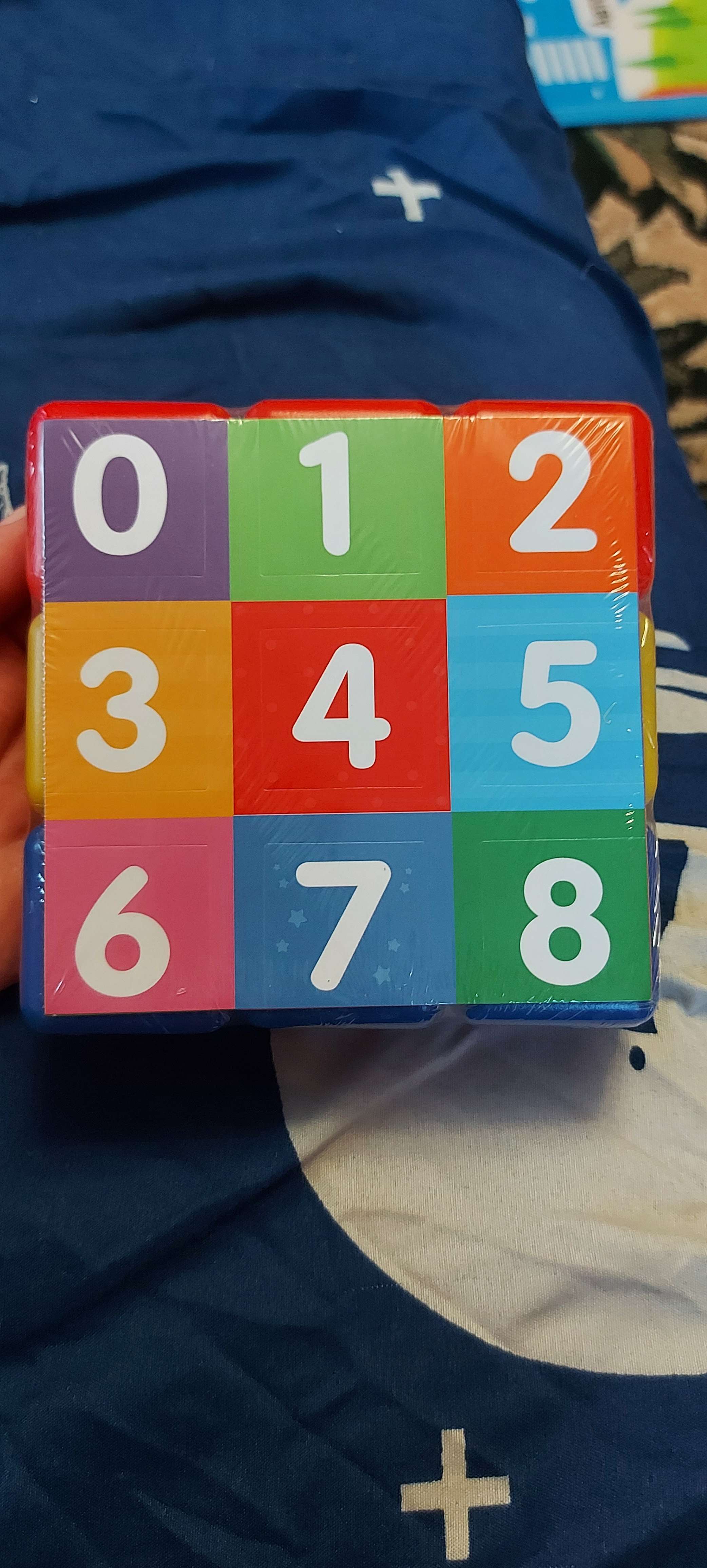 Фотография покупателя товара Обучающие кубики Синий Трактор «Учим цифры» 9 шт., 40 × 40 мм