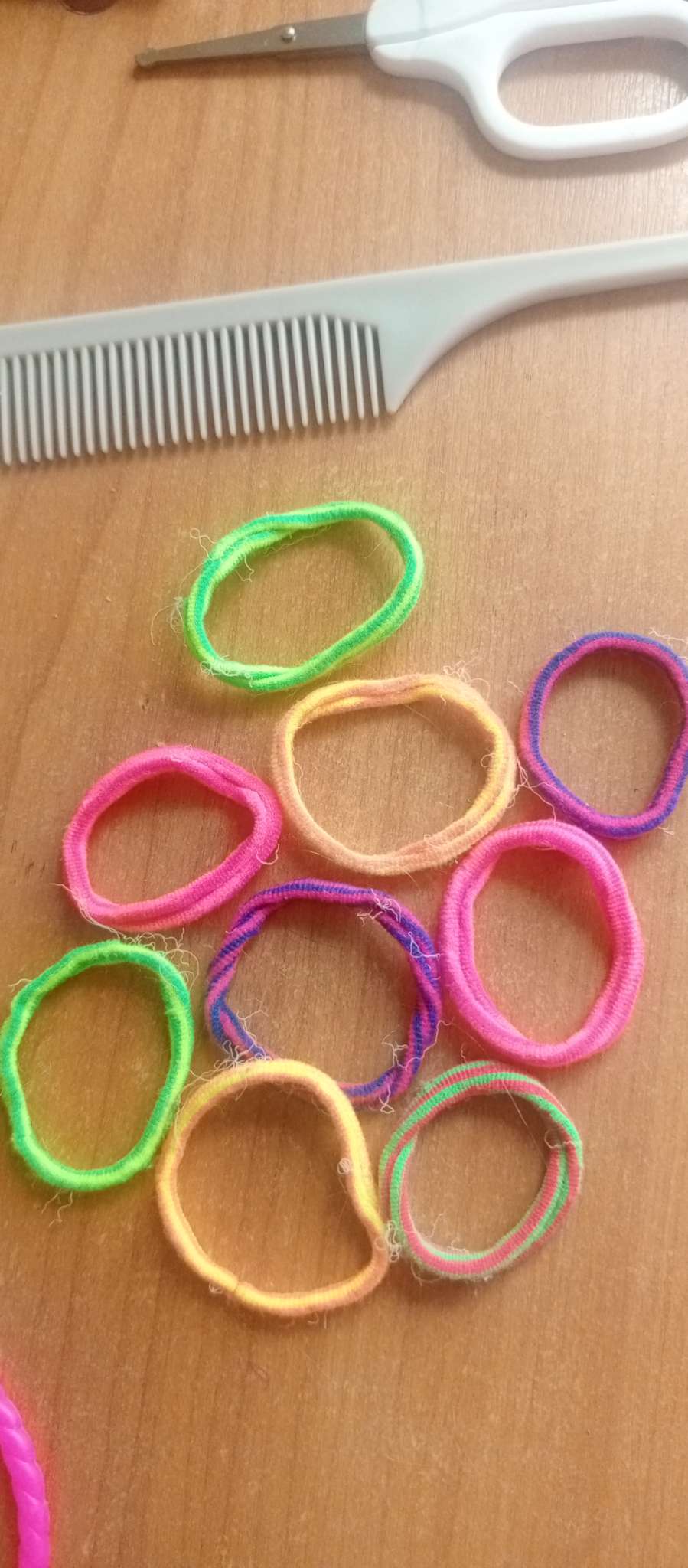 Фотография покупателя товара Резинки для волос «Радуга», набор 20 шт., полосы мини - Фото 1